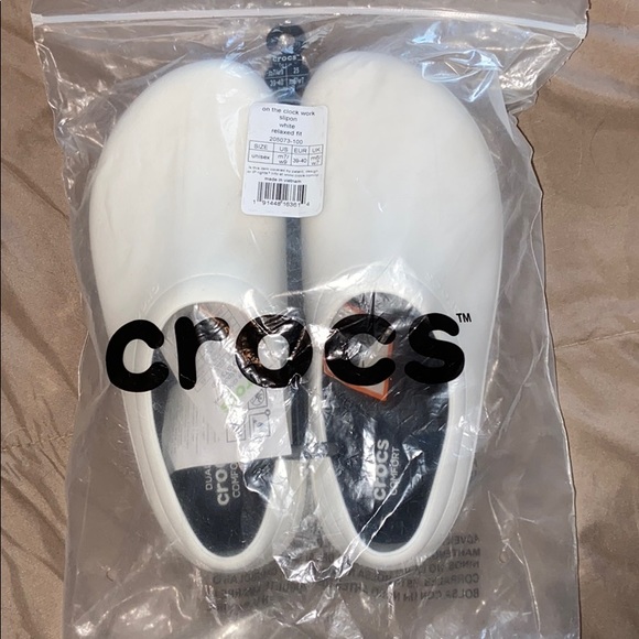 Crocs - Picture 3 of 5